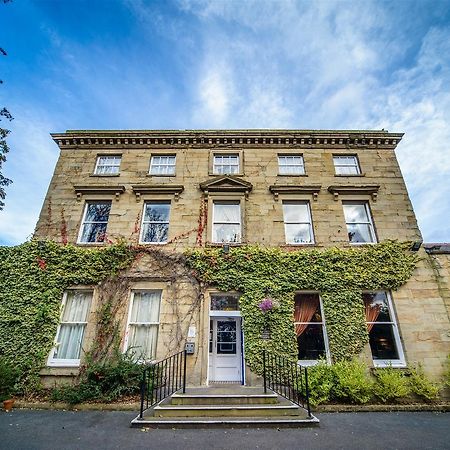 Healds Hall Hotel Cleckheaton Eksteriør billede