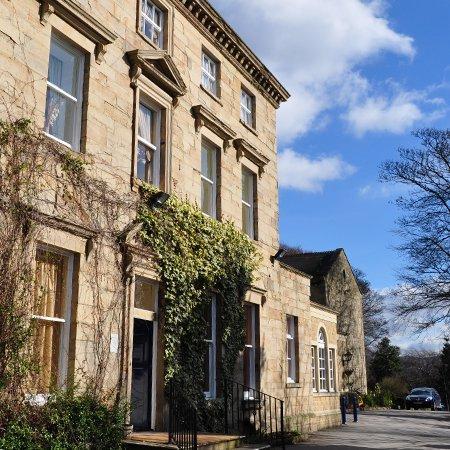 Healds Hall Hotel Cleckheaton Eksteriør billede