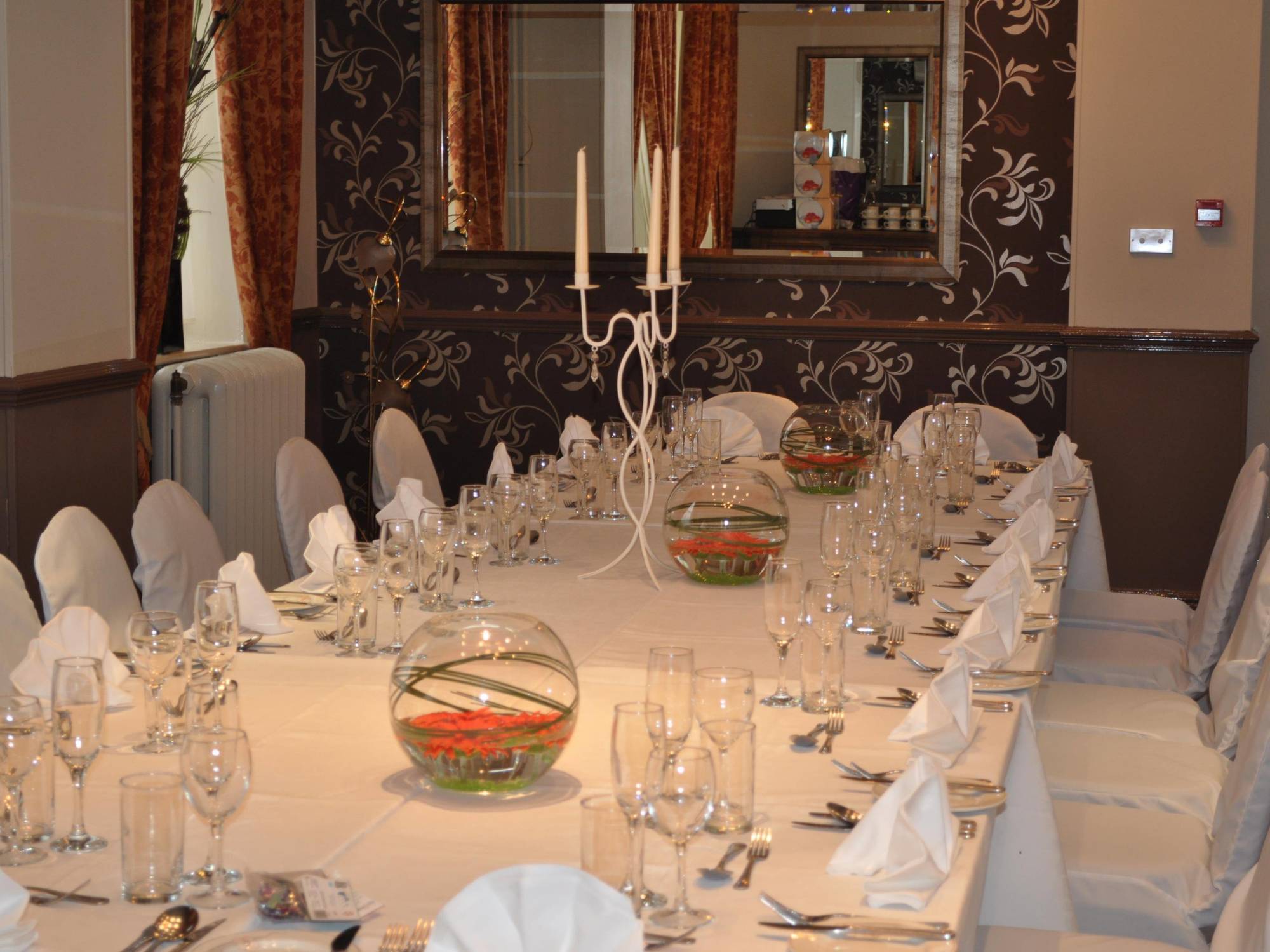 Healds Hall Hotel Cleckheaton Eksteriør billede