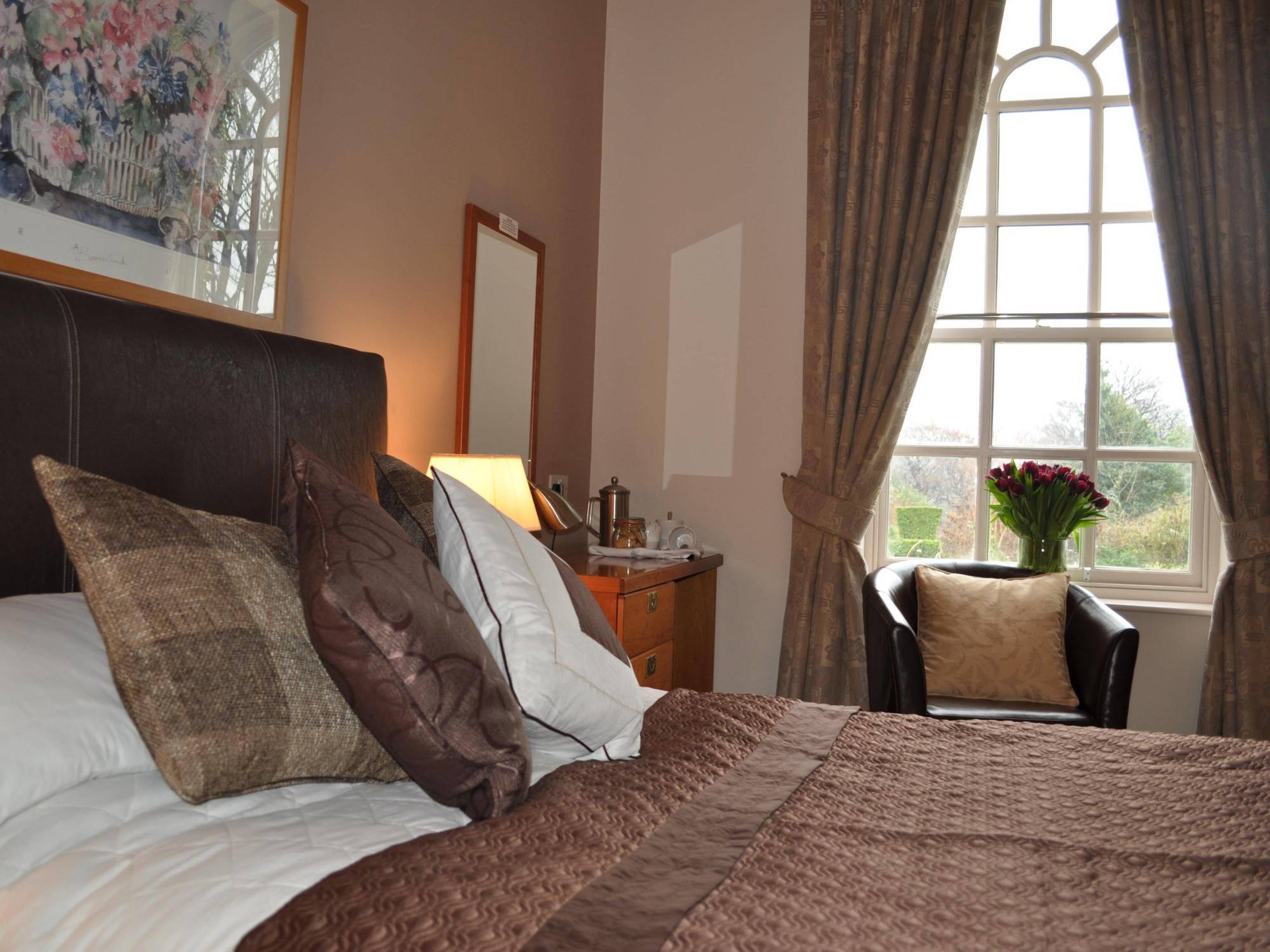 Healds Hall Hotel Cleckheaton Eksteriør billede
