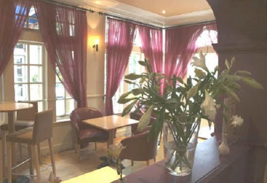 Healds Hall Hotel Cleckheaton Eksteriør billede